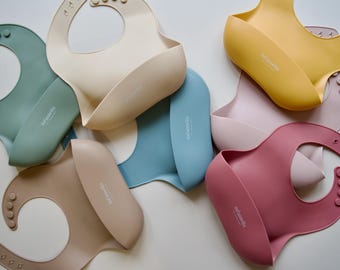 Tiny Tidy Scoop Bib