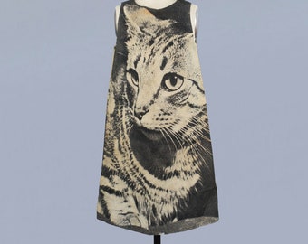 RARE 1960s Paper Dress / 1967 HARRY GORDON Pop Art Cat Photo Dress / Poster Dress / Mod Tent Mini Dress
