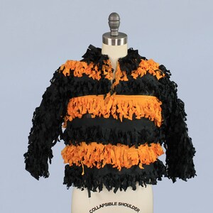 Rare Antique Halloween Costume / 1920s BUMBLE BEE Costume / 20s Crepe Paper Set with Wings and Matching Hat / Insect Bee Costume image 4