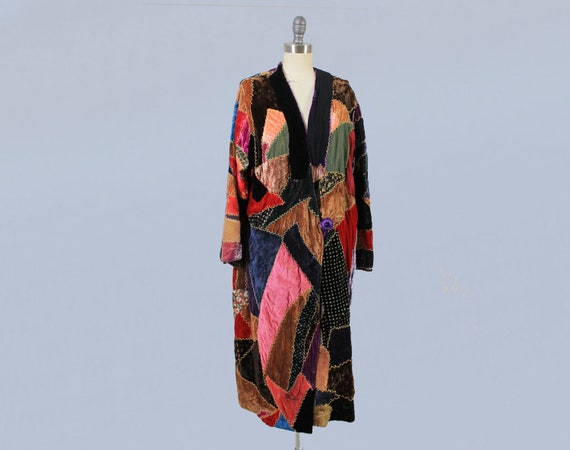 RARE 1920s Coat / 20s Crazy Quilt Coat / Silk Velv