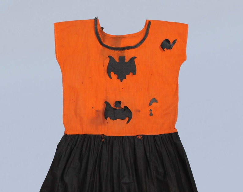 RARE Antique Halloween Dress / 1920s Costume Dress Orange and Black with BAT and Black CAT Cutouts image 3