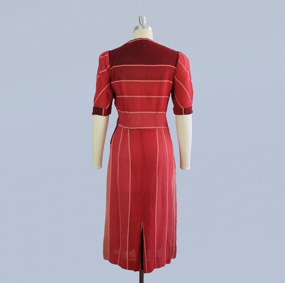 1930s Dress / Late 30s Early 40s Day Dress / Stri… - image 6