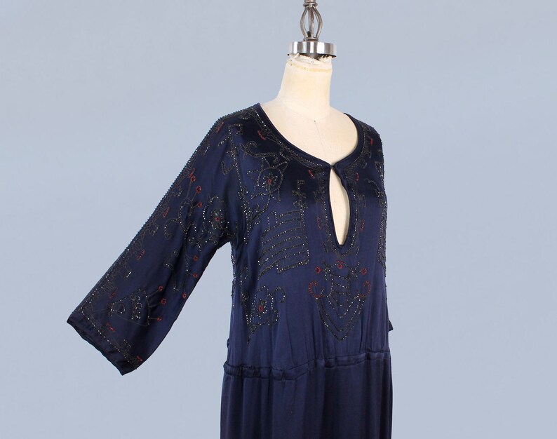 1920s Dress / 20s EGYPTIAN REVIVAL Beaded Embroidered Dress image 2