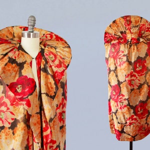 1920s Flapper Coat / 20s Floral Lame Cocoon Cape / MUSEUM / XS image 3