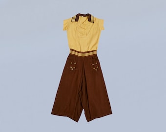 Rare 1930s Sportswear Set / 30s Two Piece Top and Culotte Pants