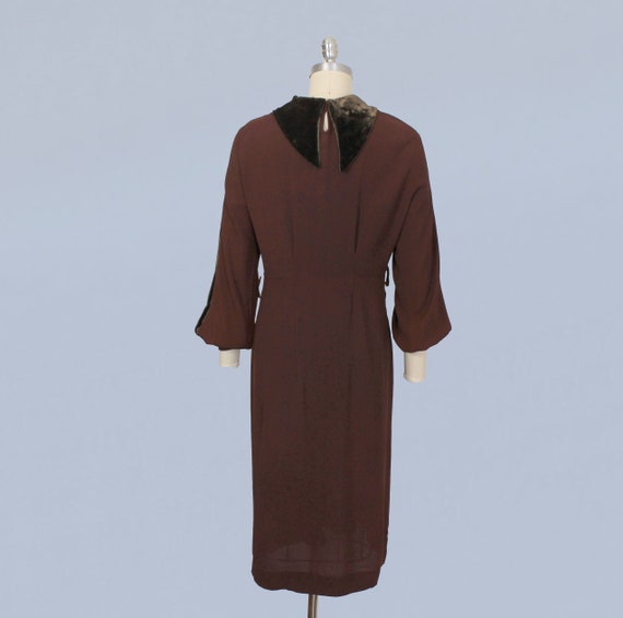 1930s Dress / 30s Chocolate Crepe and Velvet Dres… - image 5