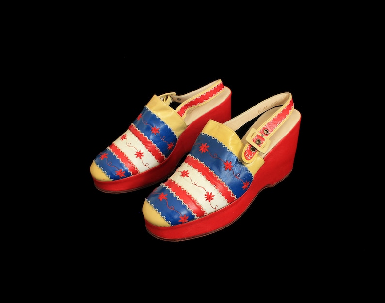 1970s Platforms /70s Does 40s Platform Wedge Slingback Clog / DELMAN 9 10 image 1