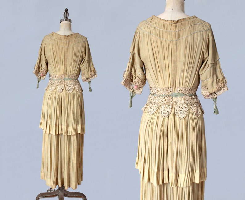 1910s Dress/ Edwardian Wedding Dress / RARE Ecru Pleated Gown / Very Wearable image 4