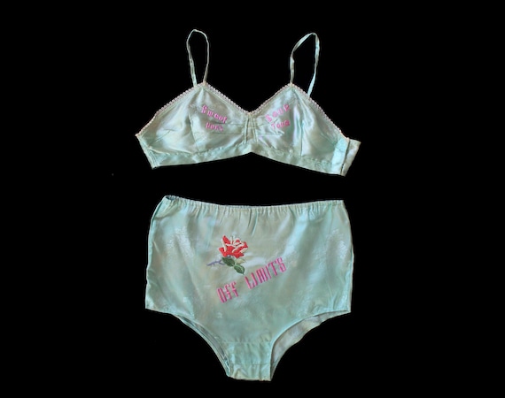 RARE 1940s Lingerie Set / 40s WWII Satin Novelty Bra and Panties / off  Limits sweet Sour Don't Touch -  Canada