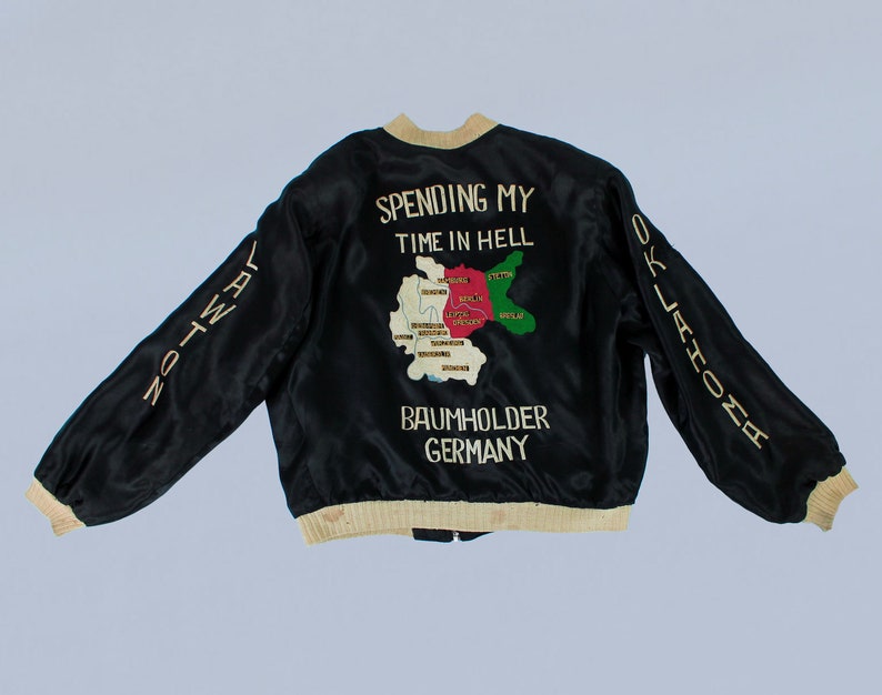 RARE 1950s Vintage War Jacket / Souvenir Jacket / Spending My Time In Hell image 3