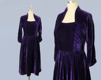 1940s Dress/ 40s PURPLE Velvet Dress