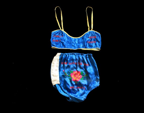 RARE 1940s WWII Lingerie Set / 40s Novelty Bright