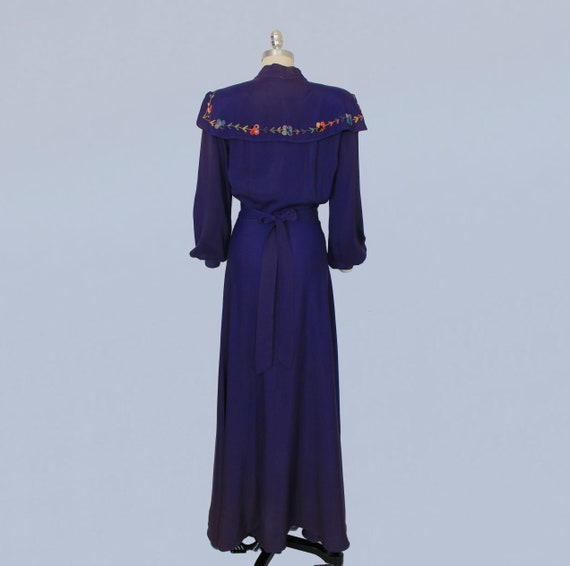 1940s Wrap Dress / 40s Dressing Gown / Indigo Pur… - image 6