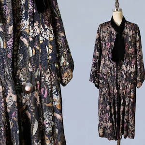 1920s Coat / 20s Printed Floral Lamé Coat/ Rare! / Amazing Museum Quality / Bright Lilac Lining