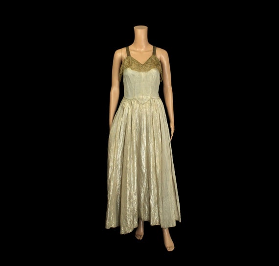 1930s Dress / 30s Platinum White Gold Metallic LA… - image 2