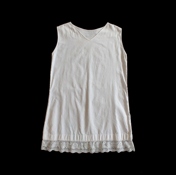 1920s Dress / 20s White Cotton Lace Roses Trim Da… - image 1