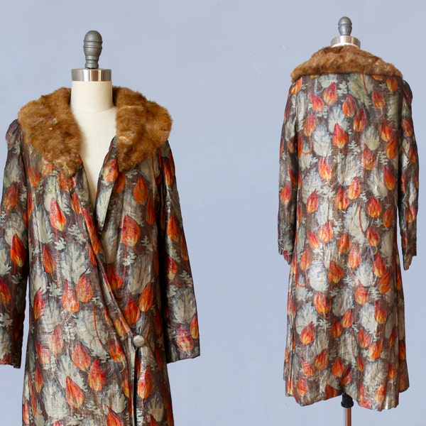 RESERVED --1920s Flapper Coat / 20s Metallic Lamé Cocoon Coat/ Fur Trimmed / AMAZING