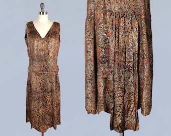 RARE!! 1920s Dress / 20s Metallic Lamé Dress / Paisley Print Antique Gold LAMÉ