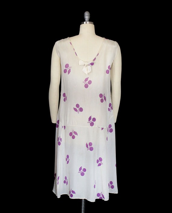 1920s Dress / Novelty CHERRIES 20s Dress / Silk M… - image 4