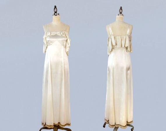 1930s Wedding Dress / 30s Fur Trim Gown and Cape … - image 7