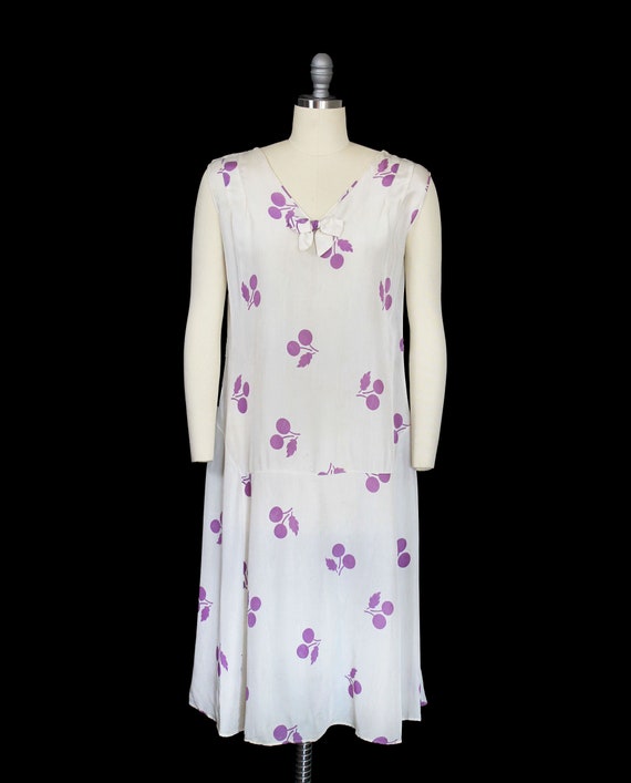 1920s Dress / Novelty CHERRIES 20s Dress / Silk M… - image 2