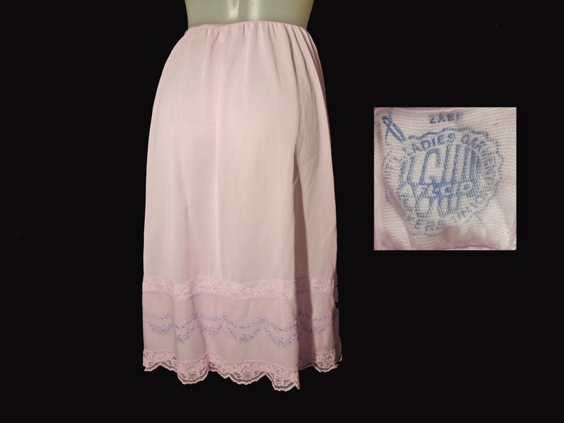 Medium Womens Vintage Lingerie 50s Pink Half Slip Frilly Nylon Tricot with Embroidered Pastel Floral