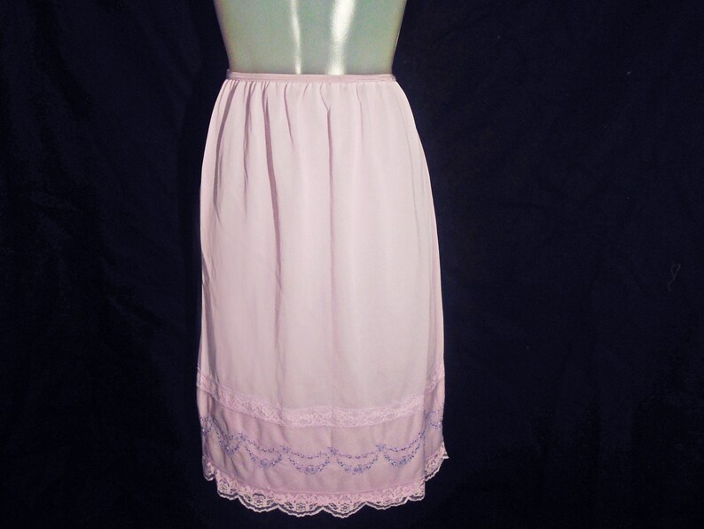 Medium Womens Vintage Lingerie 50s Pink Half Slip Frilly Nylon Tricot with Embroidered Pastel Floral