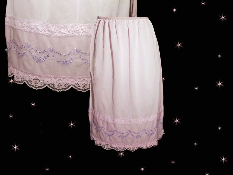 Medium Womens Vintage Lingerie 50s Pink Half Slip Frilly Nylon Tricot with Embroidered Pastel Floral