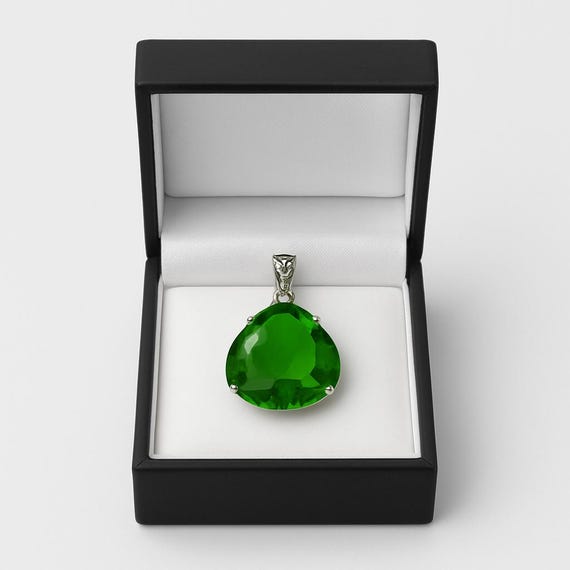 Natural Green Emerald Pendant Necklace 100-110 Carat Pear Cut Gemstone Sterling Silver Healing Jewellery for Love & Harmony