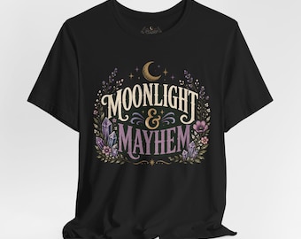 Camiseta Moonlight & Mayhem / Diseño de luna mágica con cristales florales