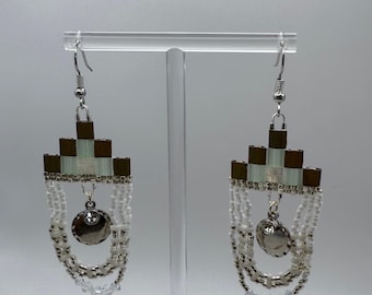 Pendientes colgantes de cuentas cuadradas