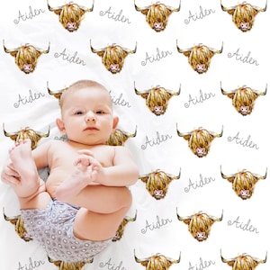 Highland cow baby swaddle blanket, newborn personalized name blanket with cows, blanket with highland cows, farm cows baby gift, boy or girl