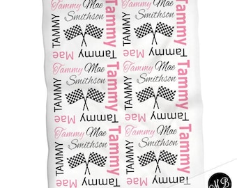 Manta para bebé personalizada con bandera de carreras, arrullo rosa de carreras, regalo personalizado con nombre para niños pequeños