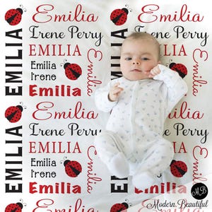 Ladybug baby blanket, personalized ladybugs swaddle blanket, red and black lady bug baby gift with name, cute newborn girls ladybugs blanket