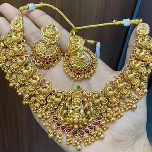 Temple Gold Plated Choker Necklace Wedding Jewellry /Temple Gold Plated Jewellry/South Indian Necklace /Vintage Bollywood Jewelry Set