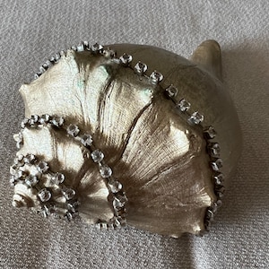 Glam Conch Shell, Rhinestones and Gold, Decorative