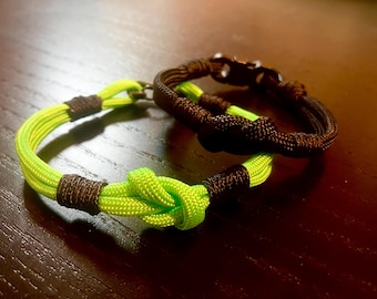 Paracord Survival Bracelet: Adjustable Knot Wristband, Hiking Gift