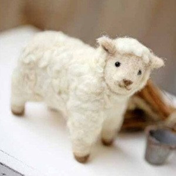 DIY Felted wool SHEEP KIT Japanese craft kit by Hamanaka