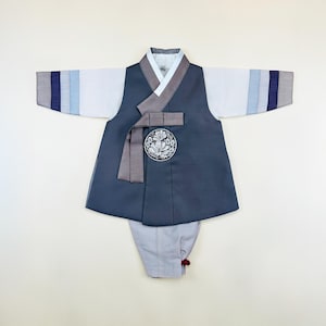 Korean 1st Birthday Hanbok Rental | Doljanchi Korean Outfit | Saekdong Hanbok | Stone & Midnight