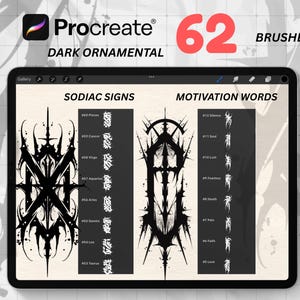 Könnte beinhalten: Ein schwarzes Tablet zeigt die Procreate-Oberfläche mit dem Text "Dark Ornamental" und "62 Brushes". Der Bildschirm zeigt Tierkreiszeichen und Motivationswörter im gotischen Stil. Das Procreate-Logo befindet sich oben links.