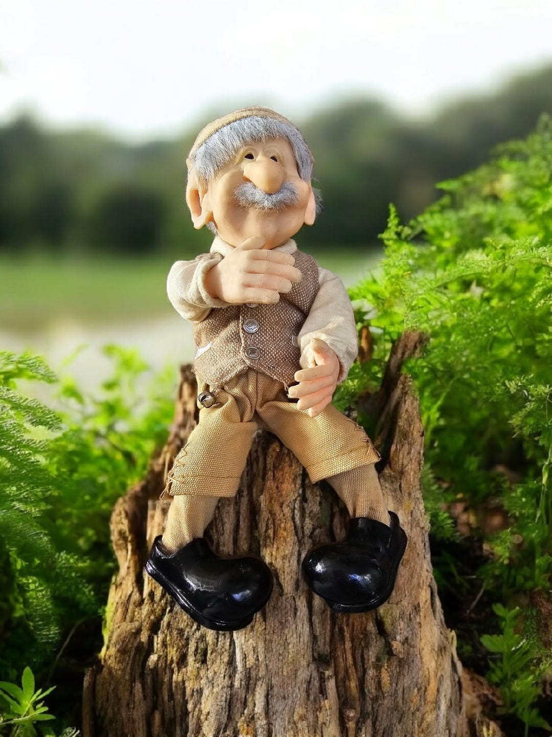 The Rarest Elf Vintage 2001 Zim's the Woodland Elves,