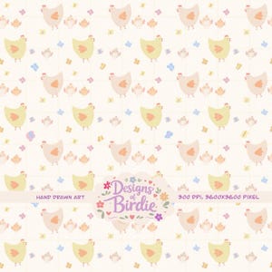 Può includere: Motivo ripetuto di polli cartoon gialli e pesca, con pulcini e farfalle su sfondo crema. Le parole "Designs of Birdie" sono al centro, con "Hand Drawn Art" e dimensioni in pixel.