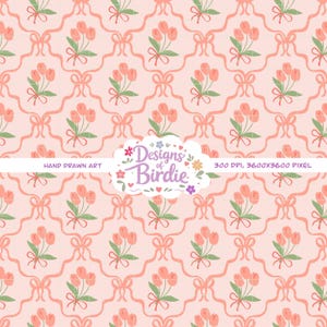 Può includere: Un motivo ripetuto di tulipani rosa legati con fiocchi su uno sfondo rosa chiaro. Il design include nastri decorativi e il testo "Designs of Birdie" e "Hand Drawn Art". L'immagine è di 3600x3600 pixel.