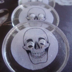 Handmade Resin Buttons, Halloween Skull Buttons, Buttons for Sewing, Craft Supples, Buttons for Cardigan, Unique Buttons for Knitting DIY