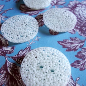 Handmade Resin Sprinkle Buttons: Unique Sewing & Knitting Supplies