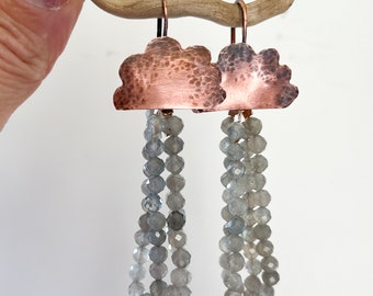 Handmade in Canada! Copper dangle cloud earrings, raindrop earrings, with genuine labradorite drops