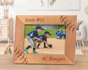 Baseball Frame, Baseball Coach Gift, Dad Baseball Gift, Baseball Fathers Day Gift, Baseball Team Gift, Baseball Player Engraved Frame FR0301