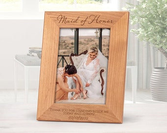 Personalized Bridesmaid Frame, Maid of Honor Frame, Wood Picture Frame, Wedding Attendant Gift, 4x6 5x7 frame, wedding attendant gift FR0407