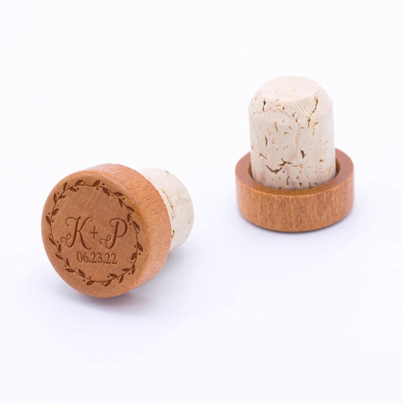 Personalized Wine Stopper Wreath With Initials and Date Etsy