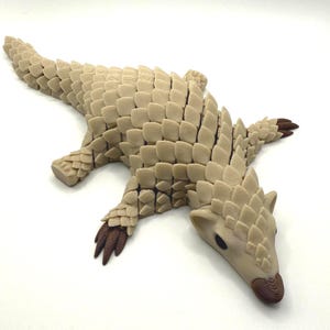 Pangolin - 3D printed flexible - two sizes!